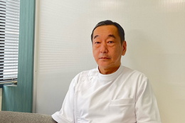 石塚　敬太医師の画像